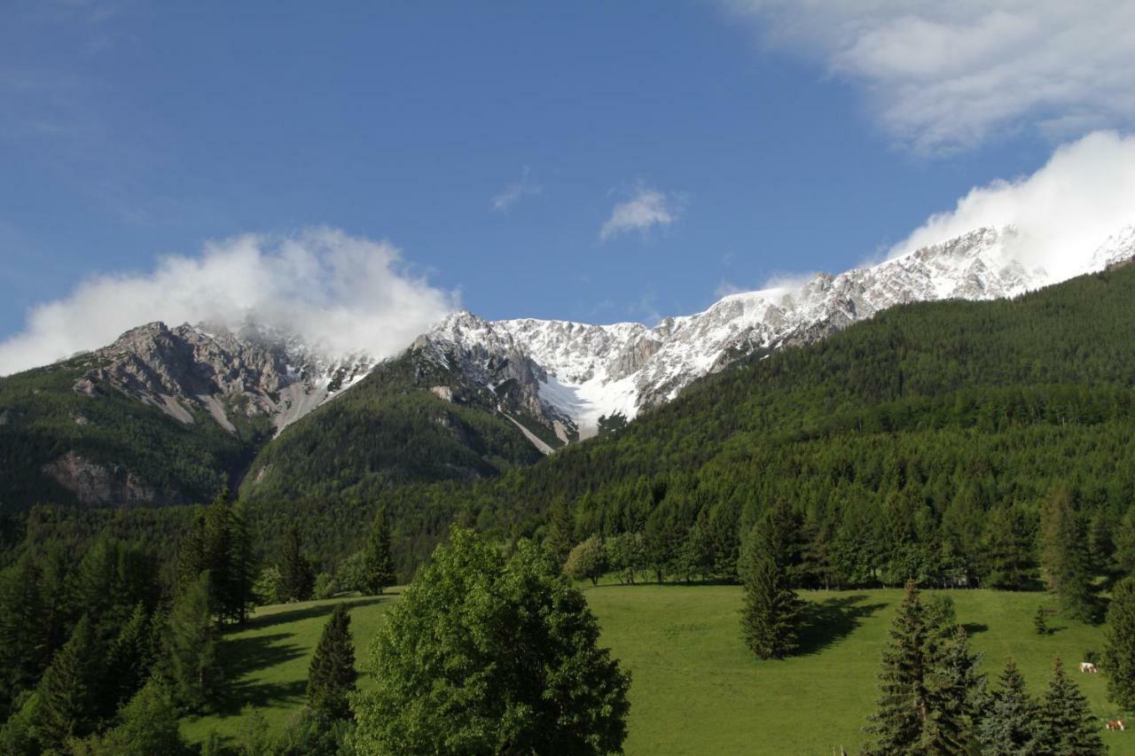 Haus Lenz Ferienwohnungen - Fam Ostermann Puchberg am Schneeberg Exterior foto